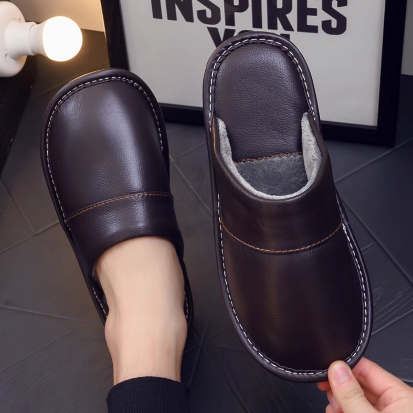 日本秋冬季防水牛皮棉拖鞋男女家居用真皮面室内厚底防滑卧室保暖