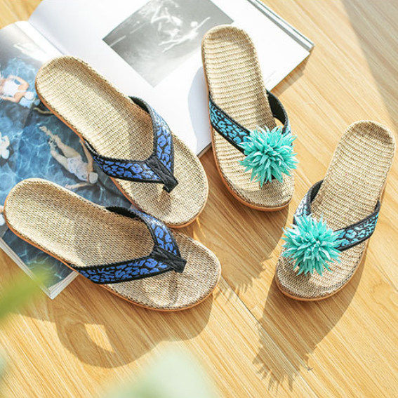 亚麻拖鞋夹趾男女款夏季室内家居防滑吸汗露趾居家花朵装饰人字拖