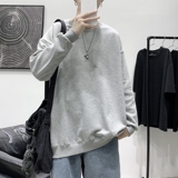 灰色