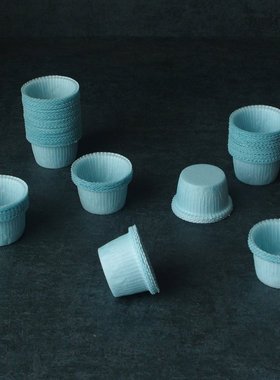 雾霾蓝色蛋糕烘焙卷边杯家用耐高温烤箱杯马芬杯蛋糕纸托甜品底托