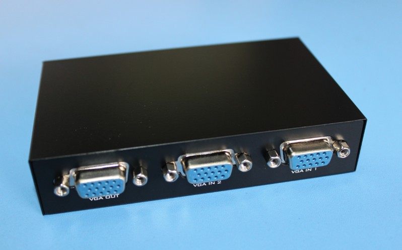 监控DVR vga切换器二进一出2口显示共享器2进1出电脑转换器视频