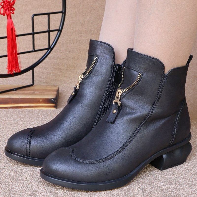 中跟短靴女秋冬季加绒保暖二棉软底软面马丁靴时尚百搭配裙子舒适