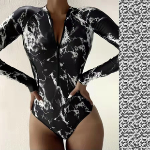 沙滩海边潜水服女长袖速干连体水母衣显瘦浮潜冲浪服女游泳衣泳装