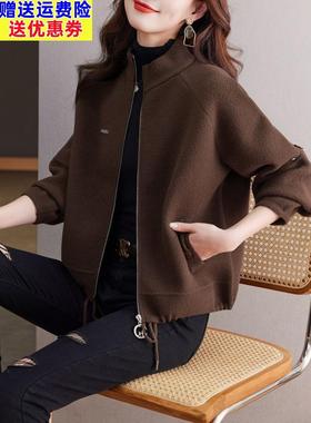 秋冬立领女子棒球制服短外套2023新宽松和多功能羊毛外套加厚上衣