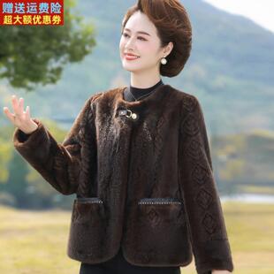 矮个子年轻妈妈冬装皮草外套时尚新款中老年女流行皮毛一体厚大衣