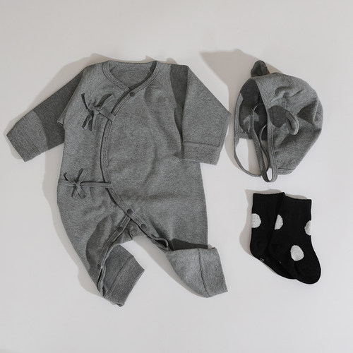 新生儿连体衣春季纯棉宝宝衣服