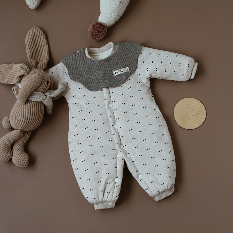 婴儿衣服秋冬连体衣夹棉加厚保暖