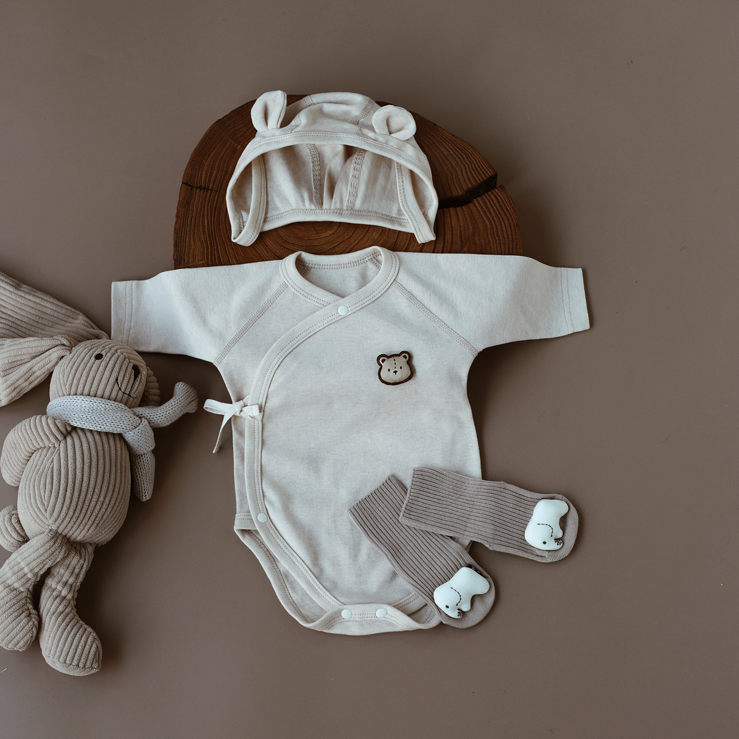 婴姿新生婴儿男女宝宝衣服超萌可爱三角包屁衣系带和尚服可爱爬服