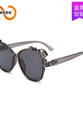 两个圈 新款高级设计感镶钻太阳镜跨进潮流女士派对时尚墨镜T1288