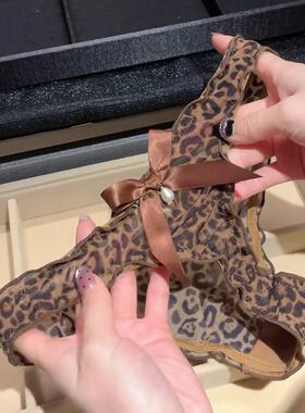 日系甜美豹纹丁字内裤女性感新款透气纯棉裆低腰少女t字裤女诱惑