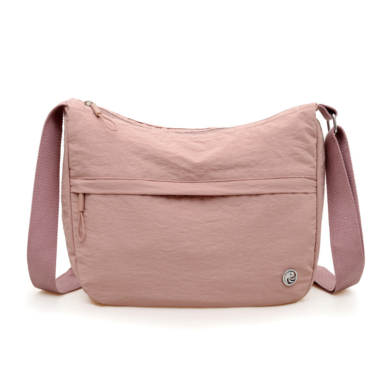 新款女士单肩斜挎包休闲时尚轻便通勤包学生包大包运动旅行单肩包