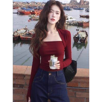 不撞款低领拼接修身针织衫