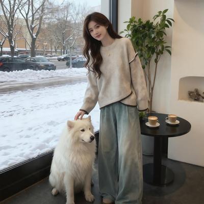 不规则设计感燕麦色毛衣