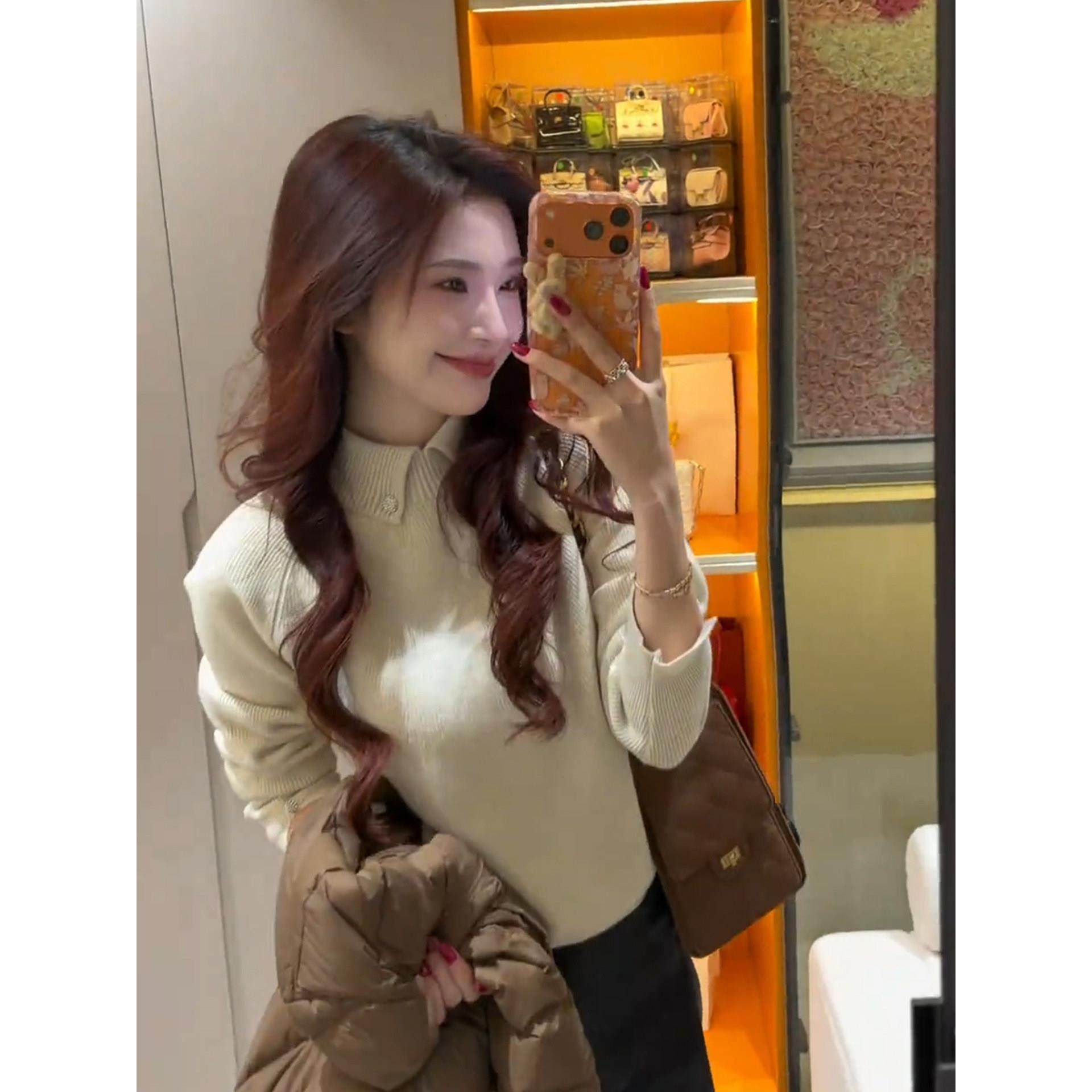 韩系穿搭杏色半高领针织打底衫女秋冬修身显瘦毛衣内搭翻领小上衣