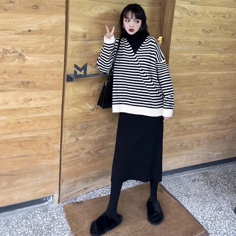 ÇﶬŮװʱÉÐÌ××°ÕëÖ¯ÉÏÒÂ+¸ßÁì´òµ×ÉÀ+ËɽôÑü°ëÉíÈ¹ÍøºìÈý¼þÌ׳±