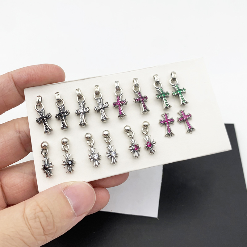 925银镶钻十字架耳钉防过敏
