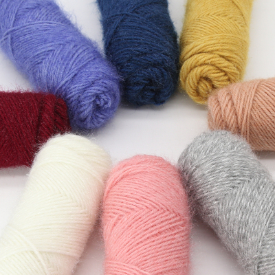 松鼠绒毛线团马海毛围巾线亮丝手工编织diy钩针勾帽子外套宝宝线