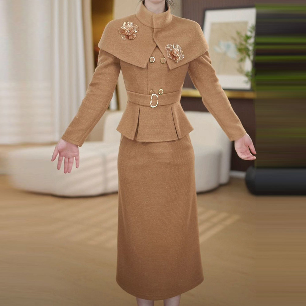 高档斗篷+小衫搭半身裙女2025秋冬季修身显瘦减龄遮肚中长款套装