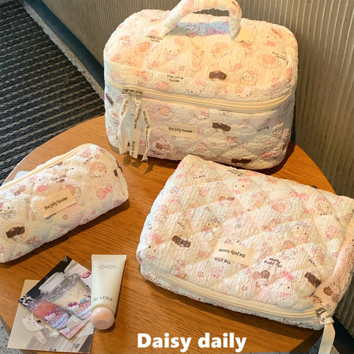 ins猫咪化妆包新款大容量高颜值旅行便携洗漱可爱手提外出收纳