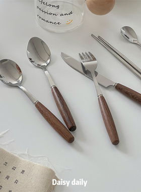 韩国ins风鸡翅木柄刀叉勺子西餐餐厅不锈钢小众高级感意面叉餐具