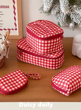 新款红色格纹化妆包ins风便携式外出旅行洗漱包小众化妆品收纳包