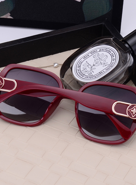 复古气质红色方形大框偏光墨镜女