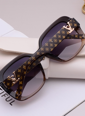 复古茶色偏光女款墨镜