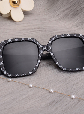 防紫外线韩版女花色太阳镜