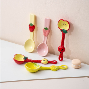 可爱勺子高颜值女生个人专用ins风早餐勺日式加厚长柄陶瓷甜品勺