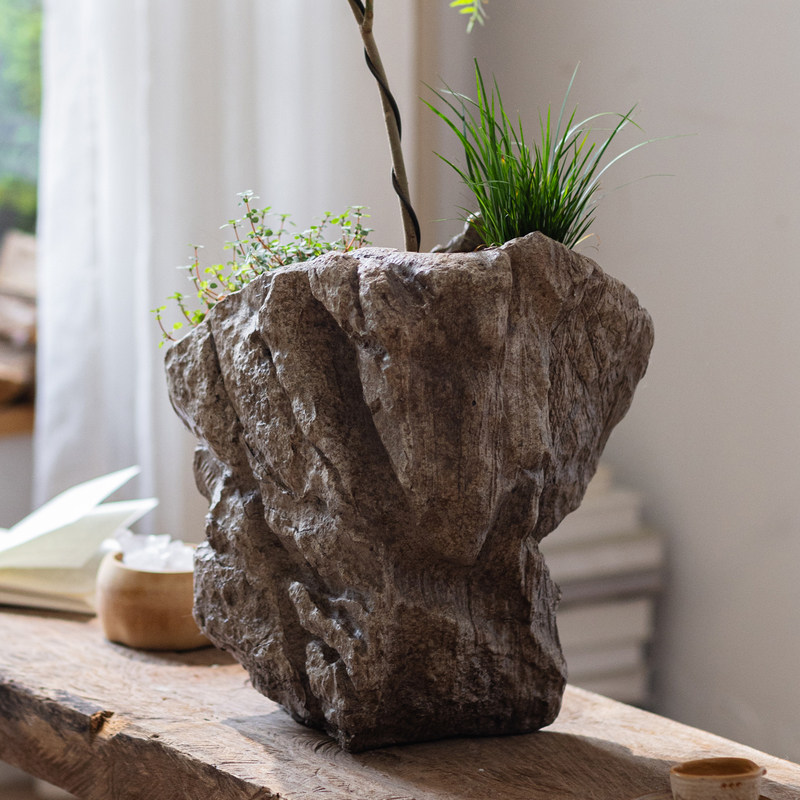 仿真假山石头花盆侘寂风装饰花器