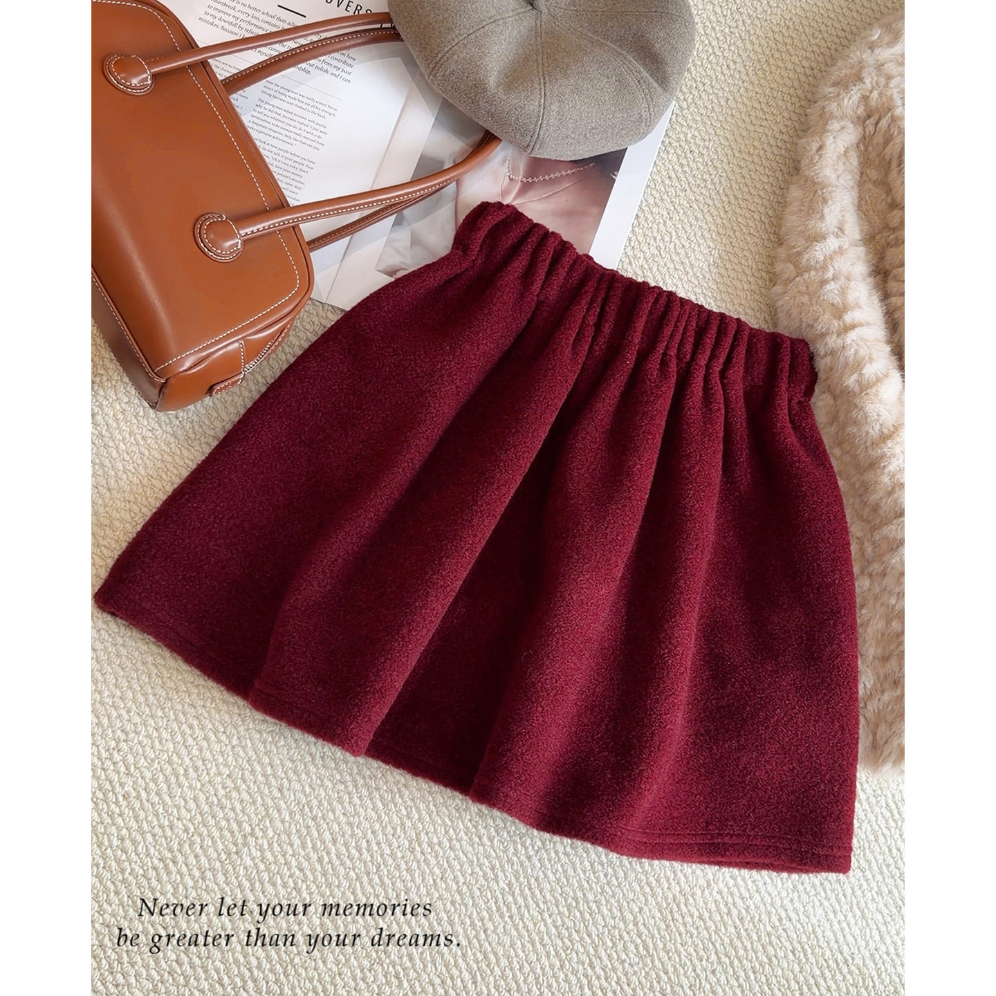 洋气新年红a字毛呢半身裙女25秋冬新款松紧腰显瘦防走光蓬蓬短裙