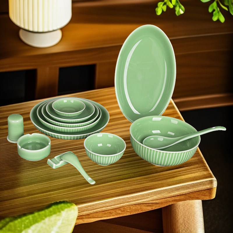 流转千年青瓷线条款碗盘勺子餐具