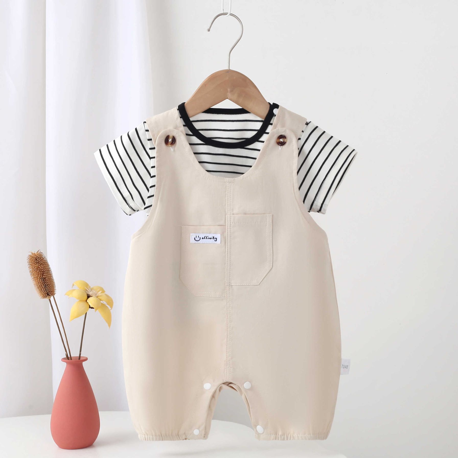 婴儿衣服夏装男宝宝连体衣夏季韩版背带裤短袖套装两件套外出爬服