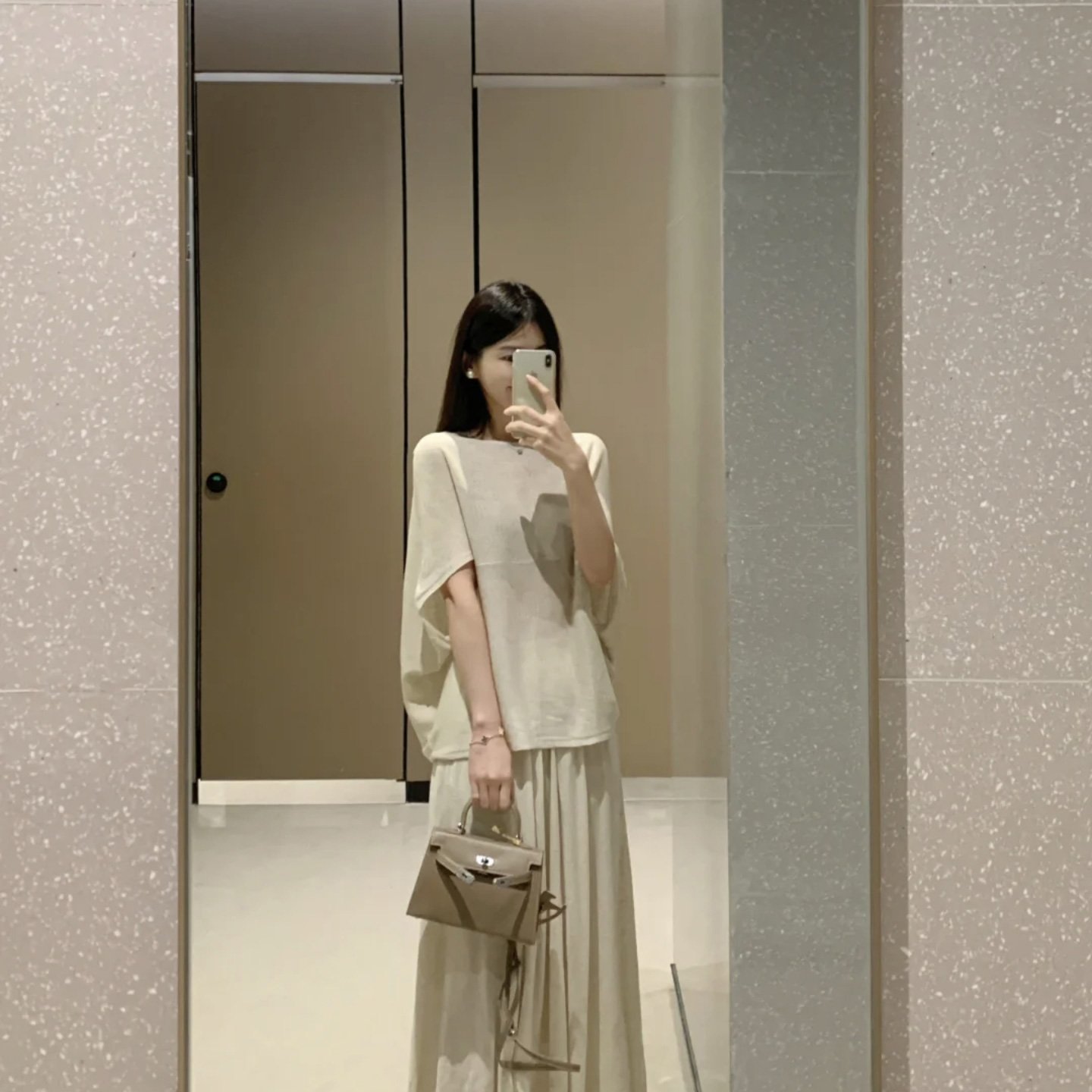 富家千金老钱风穿搭高级感斗篷上衣气质百搭透气亚麻连衣裙两件套