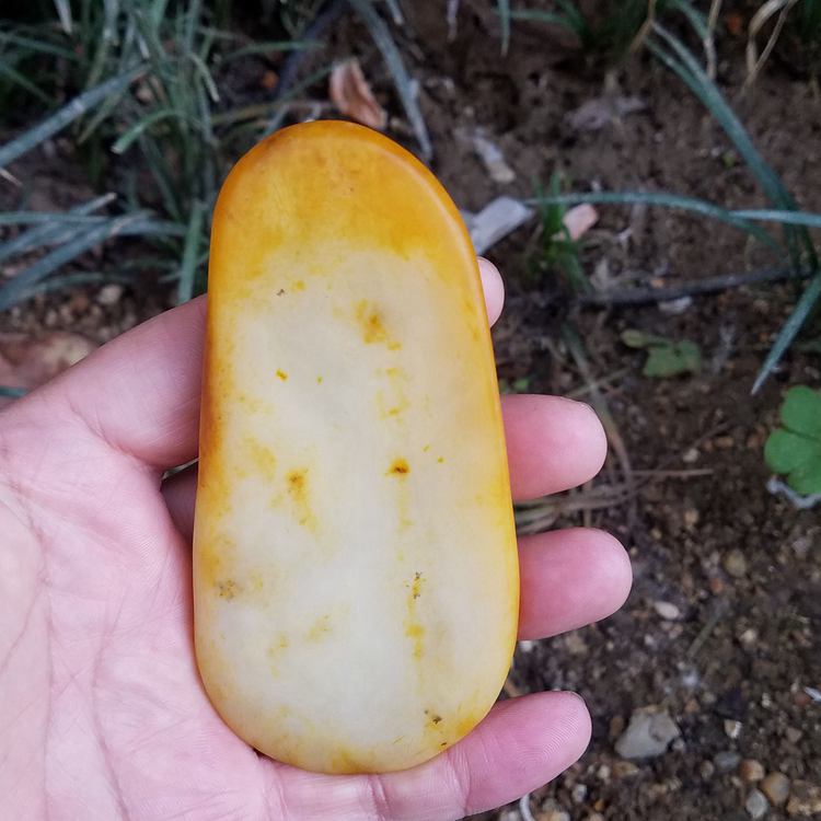 和田玉原石籽玉料玉石吊坠手把件