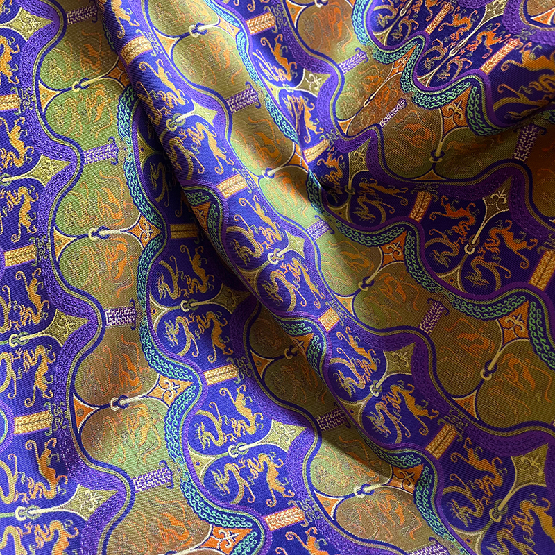 高档次仿蜀锦布料马甲面料