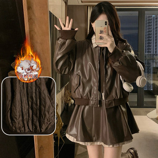 实拍设计感夹棉皮套装假两件领带皮衣外套+百褶短皮裙巴恩风套装