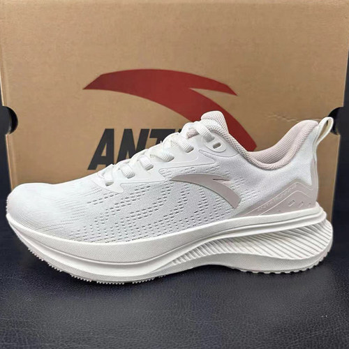 安踏新款舒适防滑耐磨运动休闲鞋