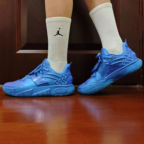 安踏欧文二代防滑耐磨篮球鞋