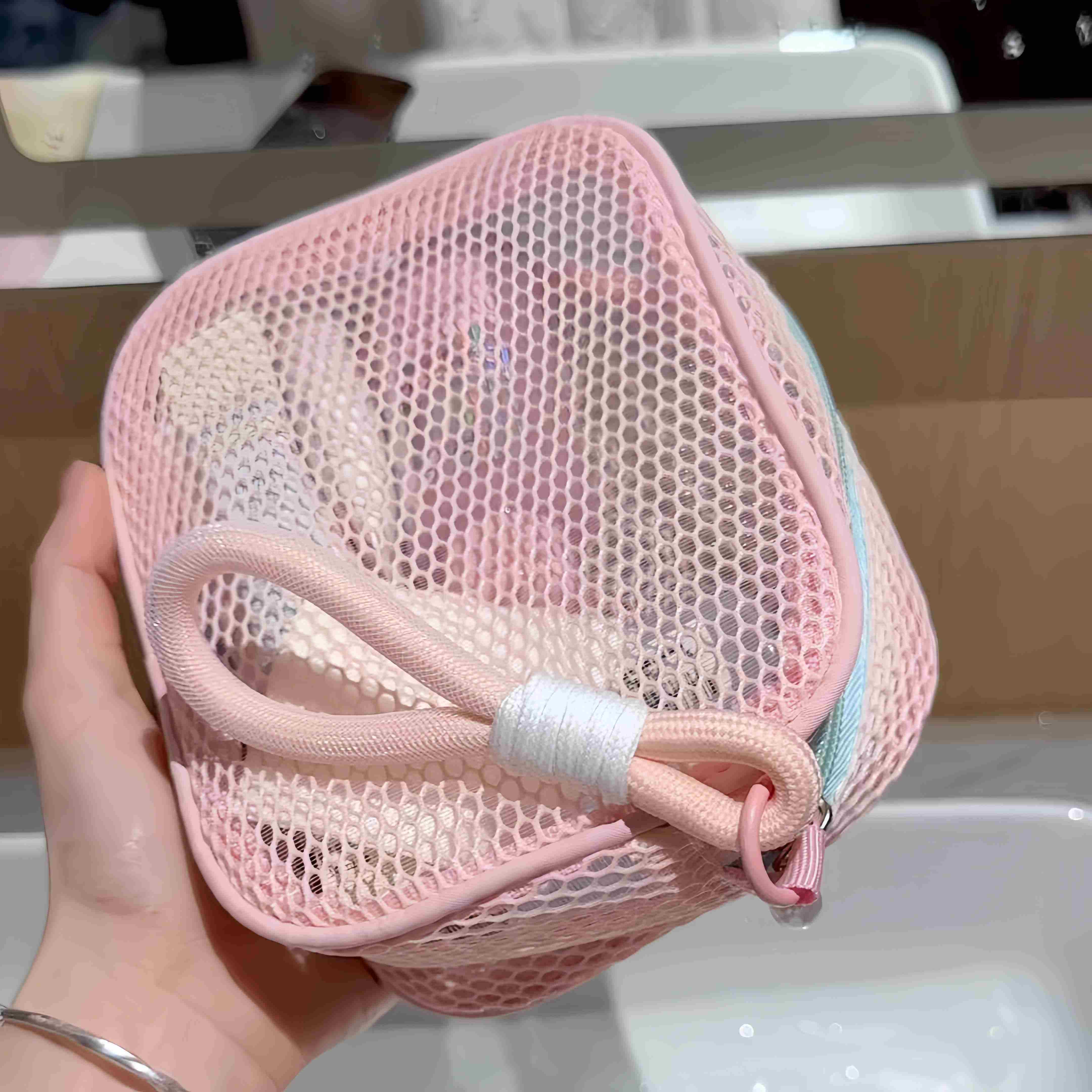 多巴胺豆腐化妆包外出旅