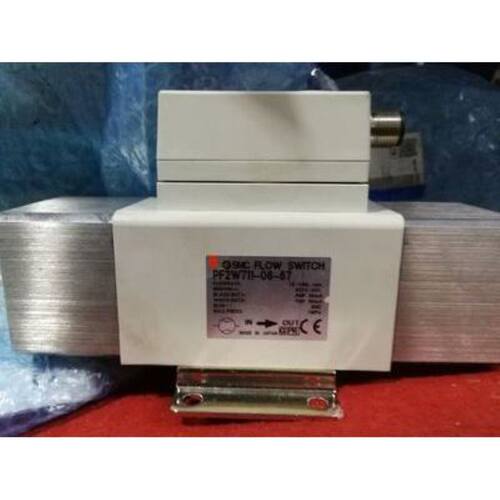 流量开关PF2W720-03-27PF3W520S-04-1T-R PF3W720-03-B-MR