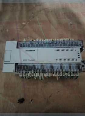 FX2N-64MR-001实物图，功能正常