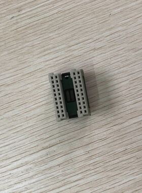 促销 皮尔兹 底部连接器 ERNI RC2 95425/ PNOZM