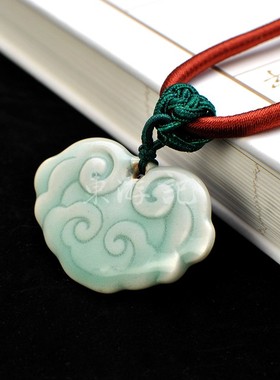 东方印象女士吊坠毛衣链龙泉青瓷