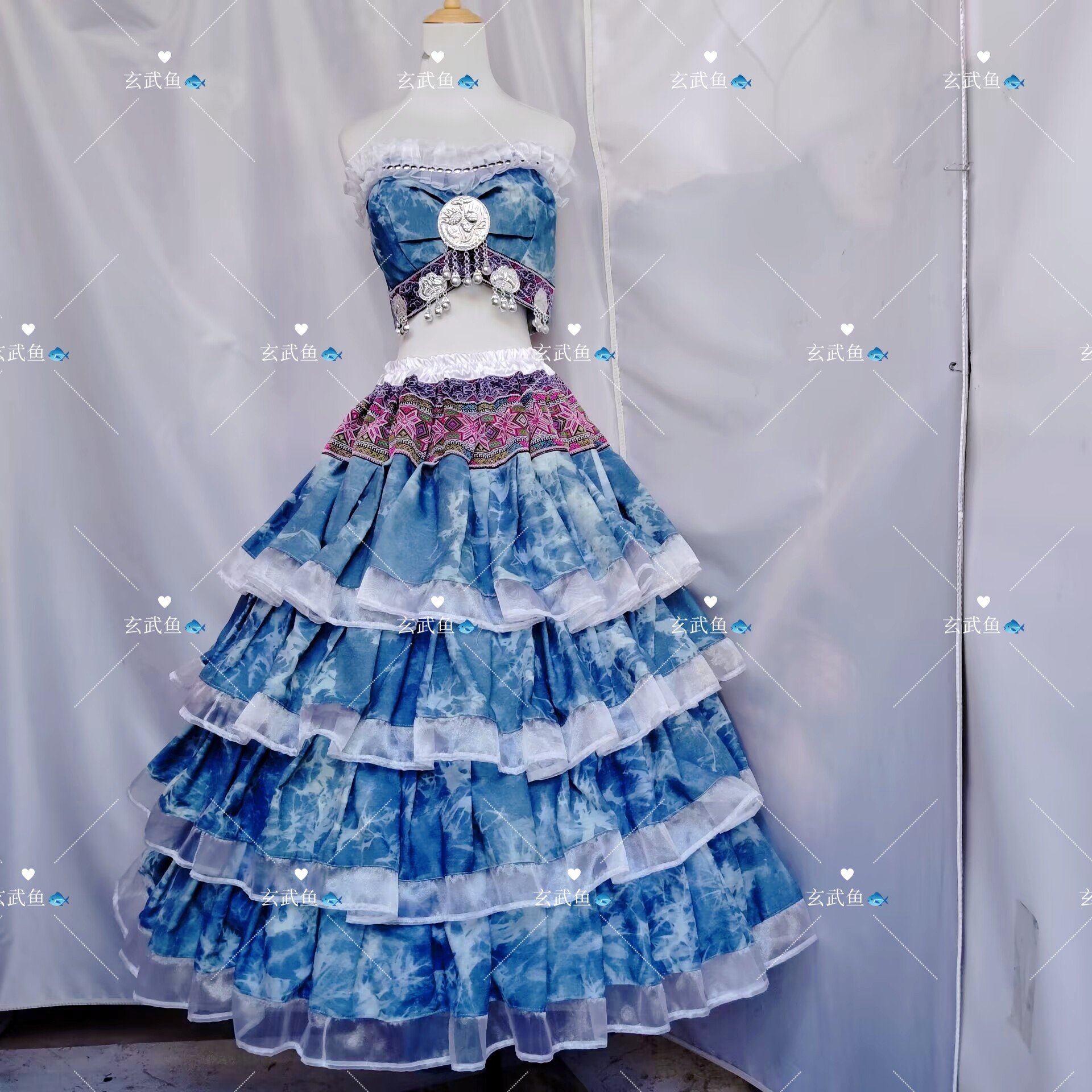民族风lolita套装花嫁洛丽塔优雅公主裙摄影苗疆旅拍少女写真