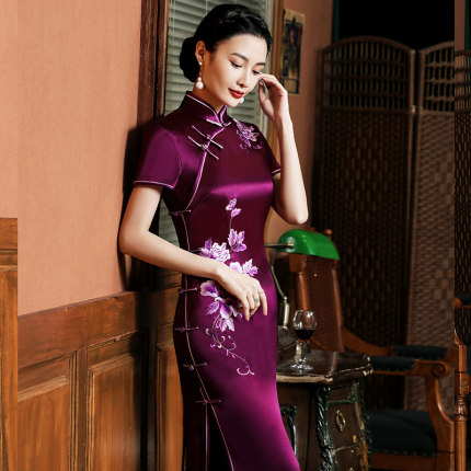 华族经典刺绣旗袍中长款高贵优雅中式复古淑女手推绣宴会走秀礼服