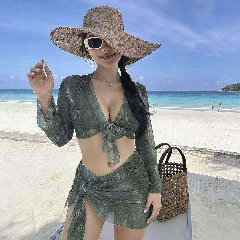 性感橄榄绿色比基尼女分体泳衣长袖防晒遮肉裙式四件套海边度假,运动/瑜伽/健身/球迷用品,比基尼,淘宝优惠券,粉丝福利购,淘宝优惠卷