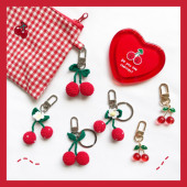 ins网红同款 可爱少女心针织红色樱桃钥匙扣手账包挂件汽车钥匙链