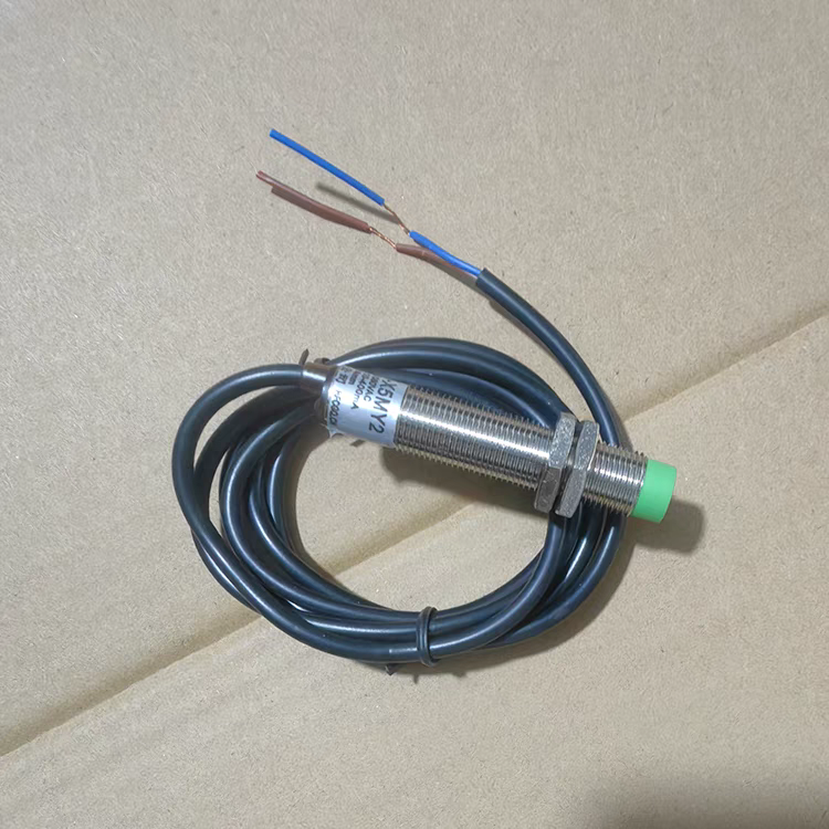 接近开关传感器E2E-X5MY1控制接触器E2E-X5MY2交流常闭2线380V