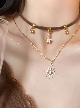 甜酷辣妹~双层叠戴太阳花棕色皮革项链女choker小众设计锁骨颈链